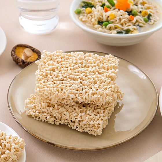 Vegan Taiwain Leezen Veggie Noodles 1 ส่วน
