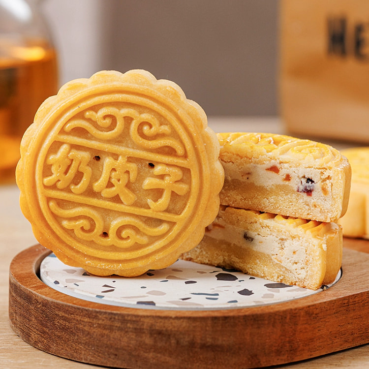 Milk skin mooncakes 90g*4 pieces