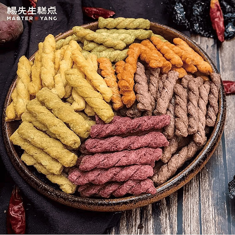 Mr. Yang's Glutinous Rice Small Twist (Black Rice 225 g