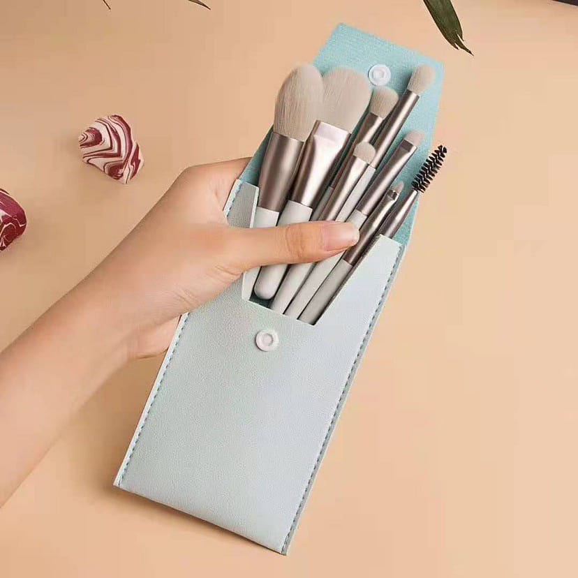 Makeup Brush 8Set Premium super soft for beginner for travel foundation, green 1 box