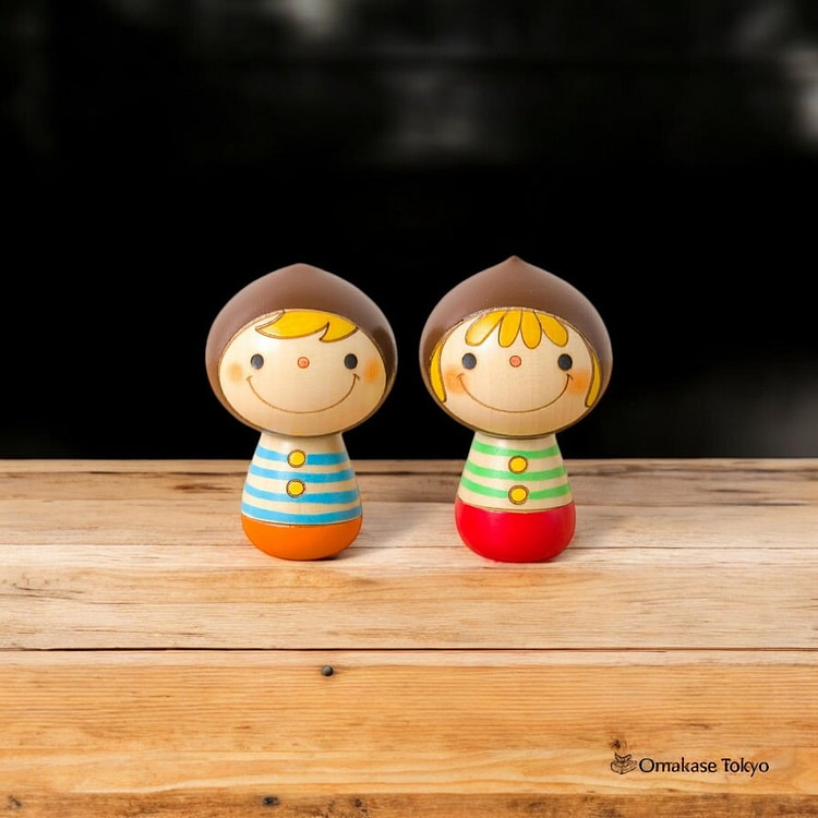 Kokeshi Figurine Set - (Pair) 360 g