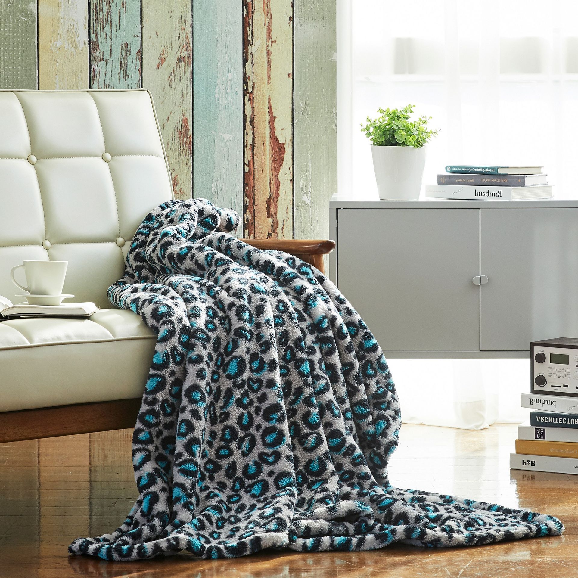 mumooroom Leopard Sherpa Throw Blanket - Grey & Mint - Weee!
