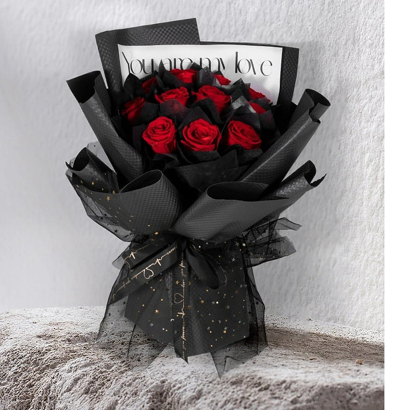 Everlasting flowers – rose bouquet gift box -11 red roses 1 box
