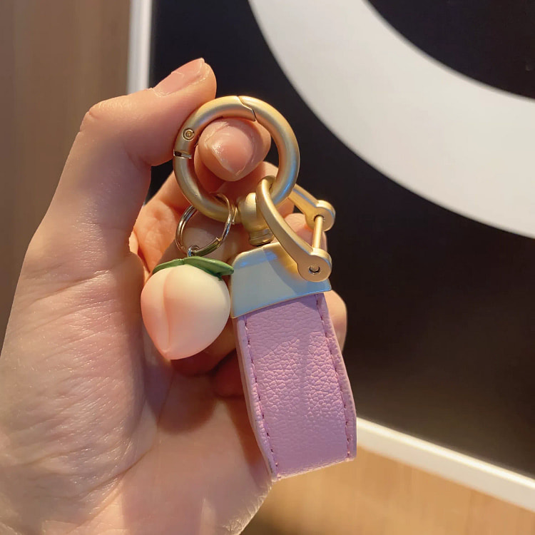 Little Peach Keychain *1 100 g