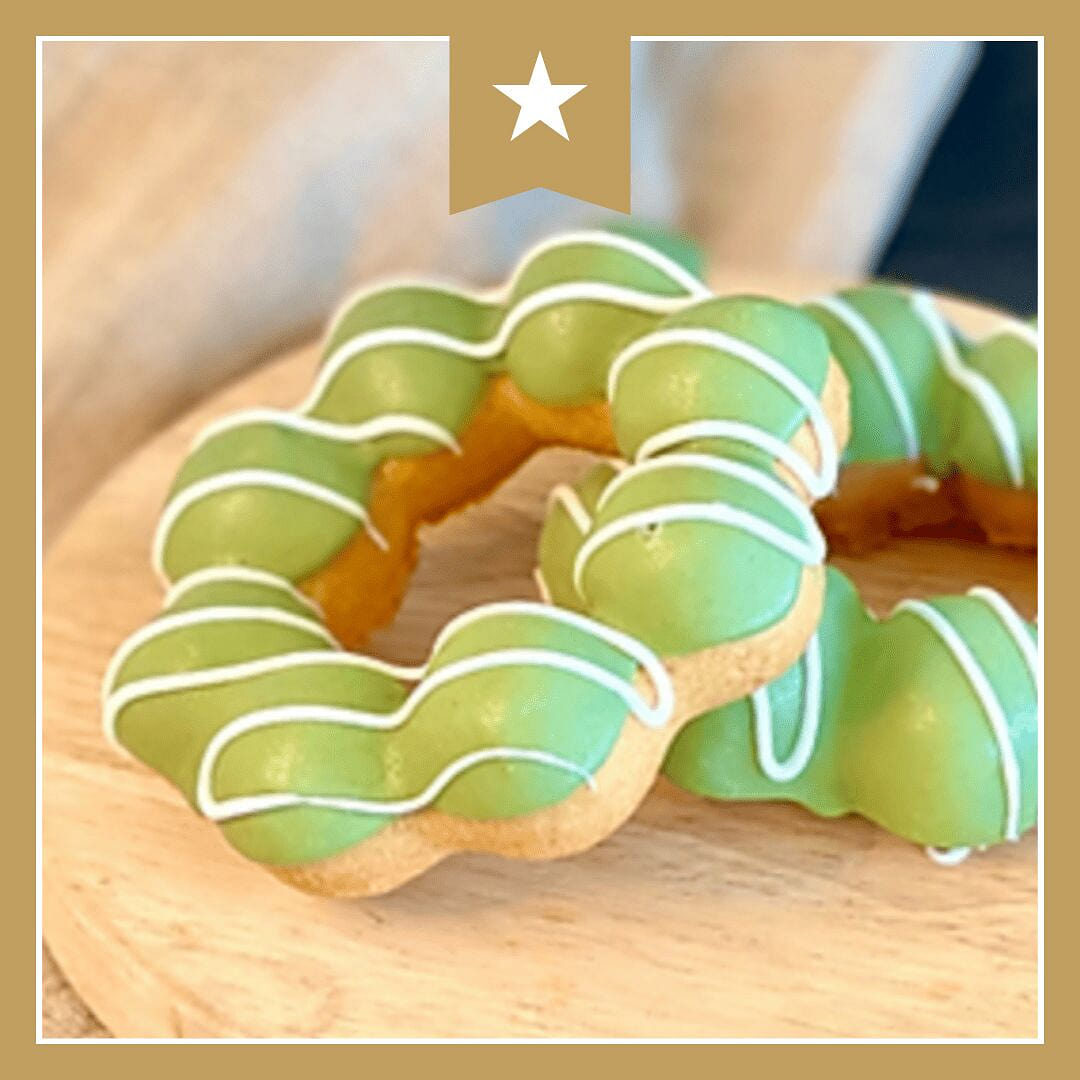 Sunmerry Bakery Cafe - Rosquinha de mochi com chocolate branco e matcha 1 unidade(s)