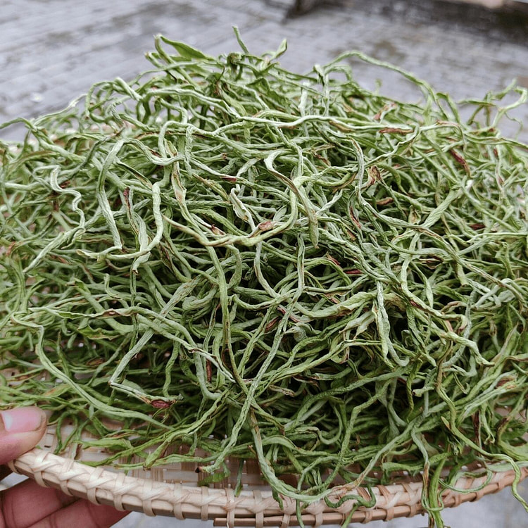 40g of hand-dried green bean strips 40 g