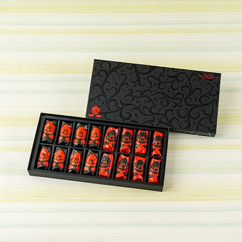 SHISEIDO PARLOUR Crispy Chocolate 16pcs Strawberry/Milk Flavors 1 box