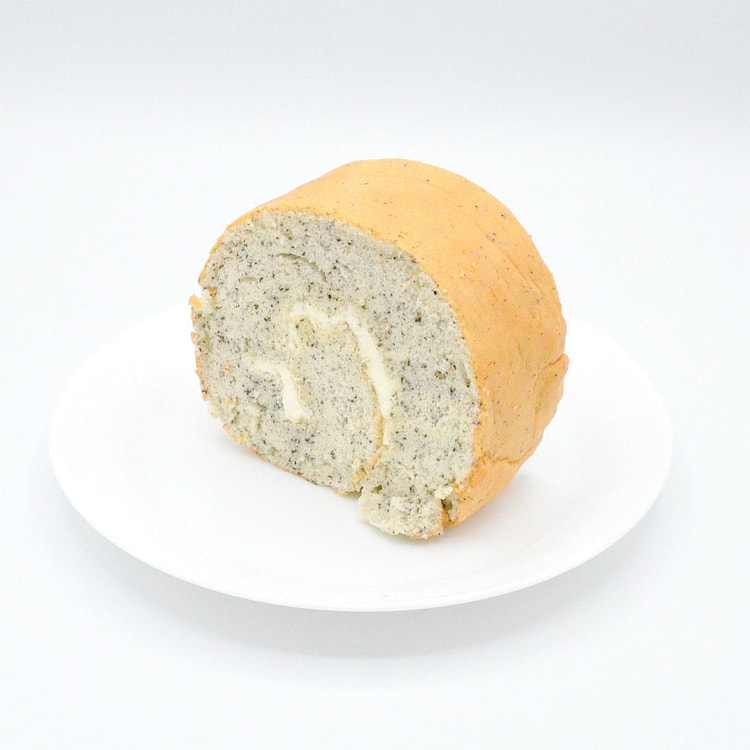 Black Sesame Cake Roll