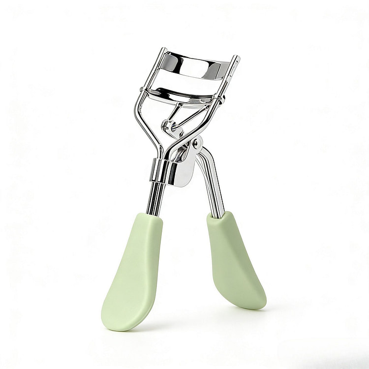 One magical eyelash curler 1 each