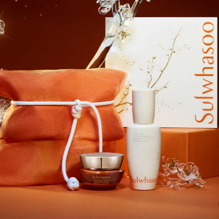 雪花秀润泽赋活精华套装 1 份