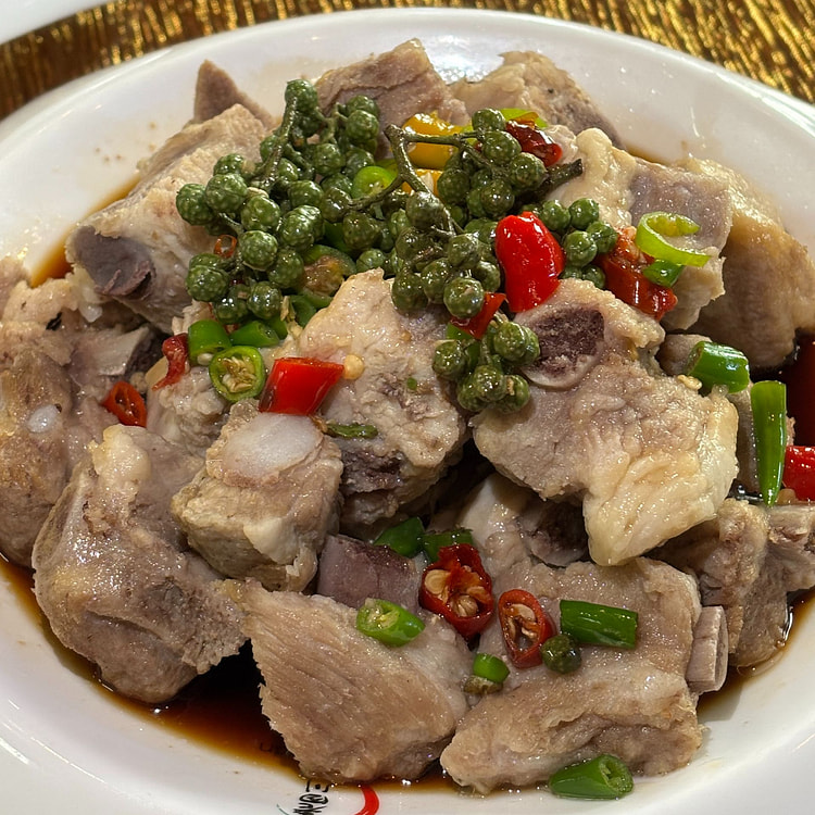Green Peppercorn Pork Ribs 250-300g 1 each