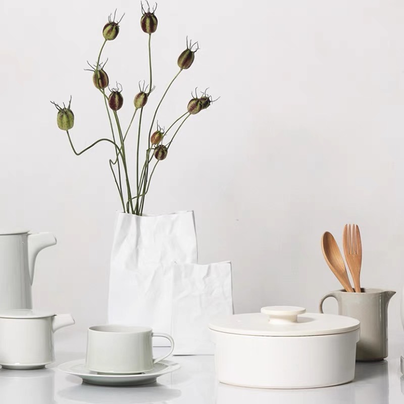 小松诚LL号褶皱花瓶（礼盒装） - Weee!