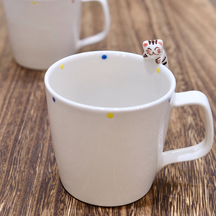 Hasami ware White Kitty Mug 280ml A