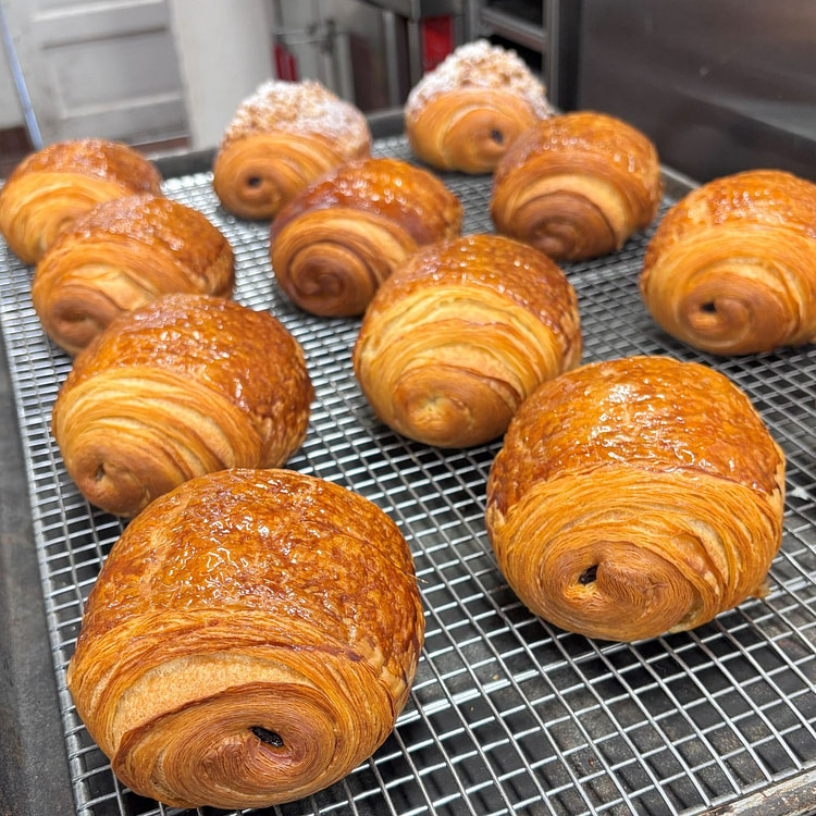 Chocolate Croissant 1 count