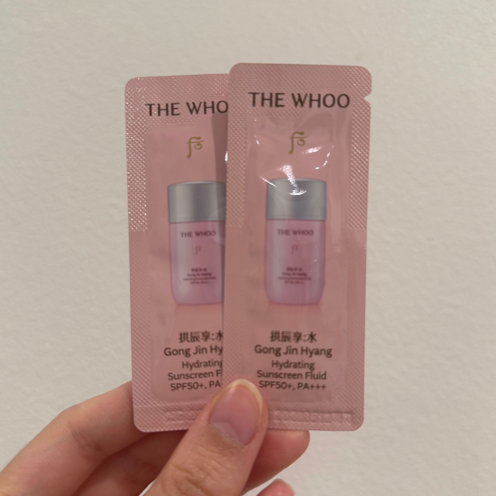 The Whoo Gongjinhyang Sunscreen Sample SPF50+PA+++ 120 count