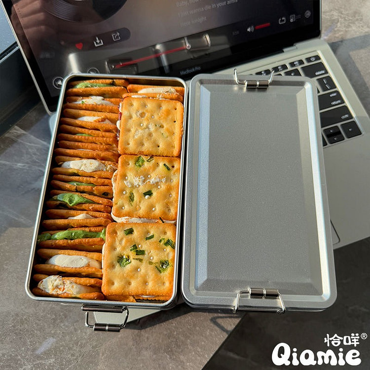 台湾小吃混合口味牛轧夹心饼干搭扣铁盒装430g 1 盒