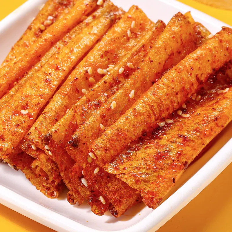 思乡山 手撕豆皮 湖南特产平江香辣豆干辣条*1包 10 克