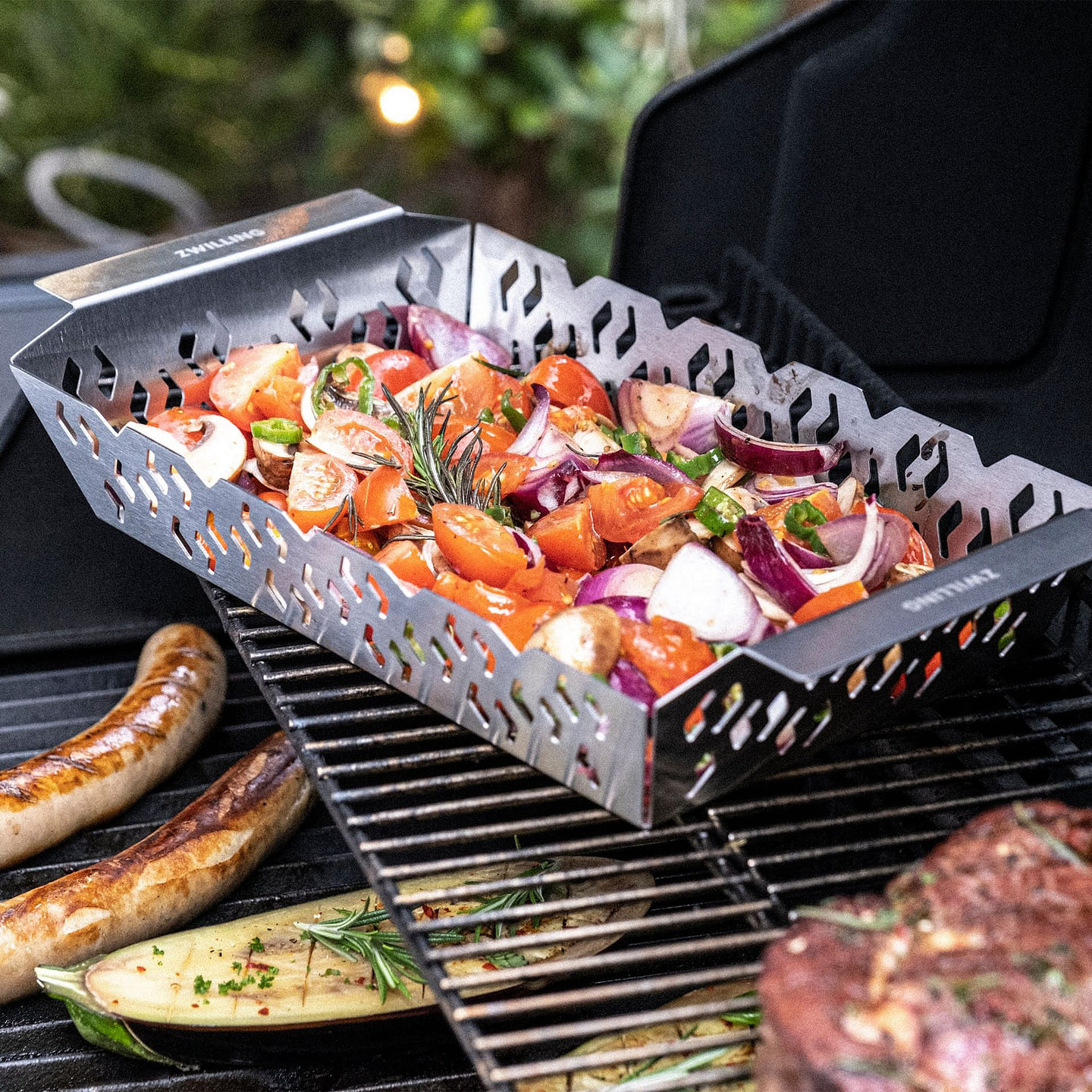 ZWILLING BBQ+ Stainless Steel Grill Basket 1 unit / Stainless Steel – Medium 1 each