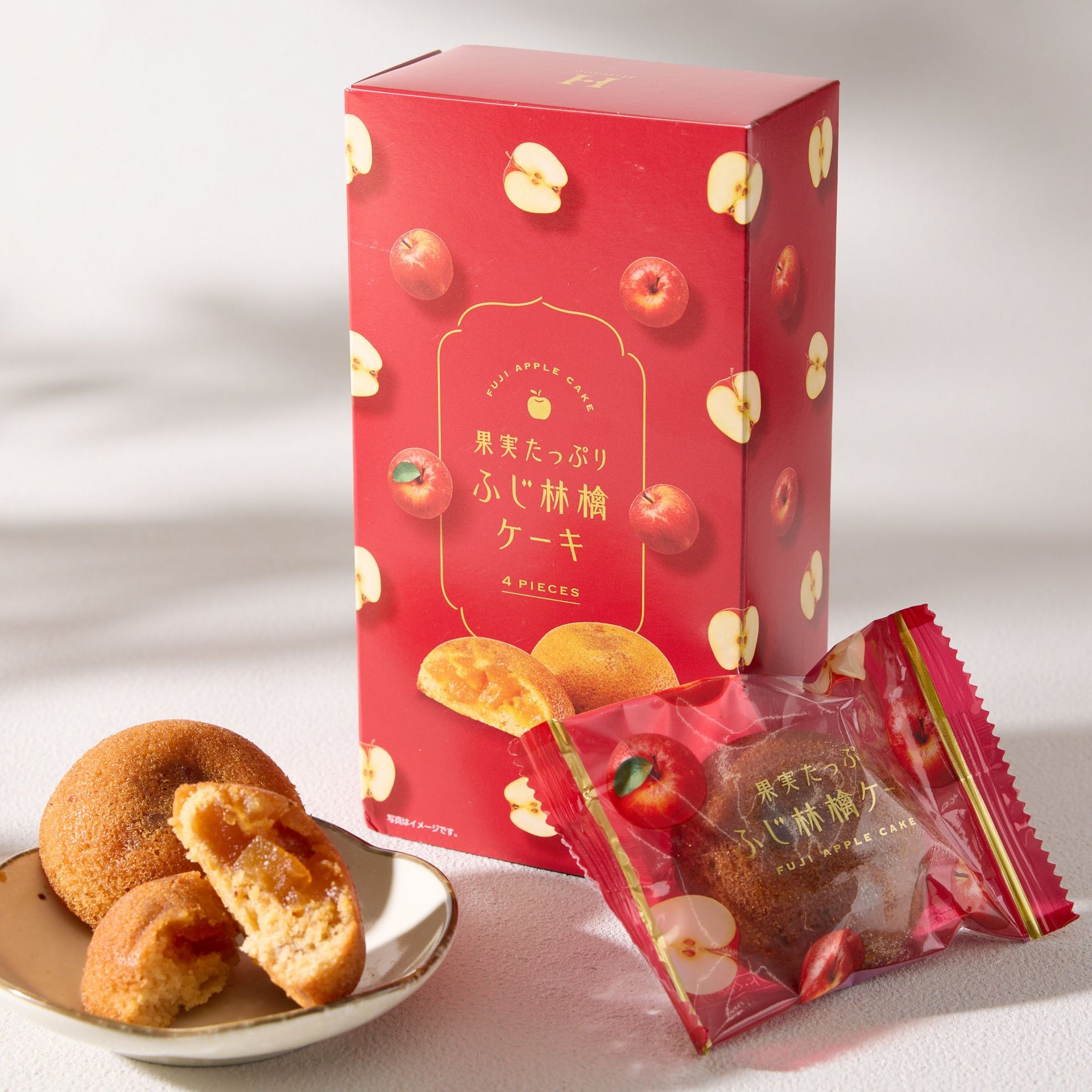 Fuji Apple Cake (4 pieces) 144 g