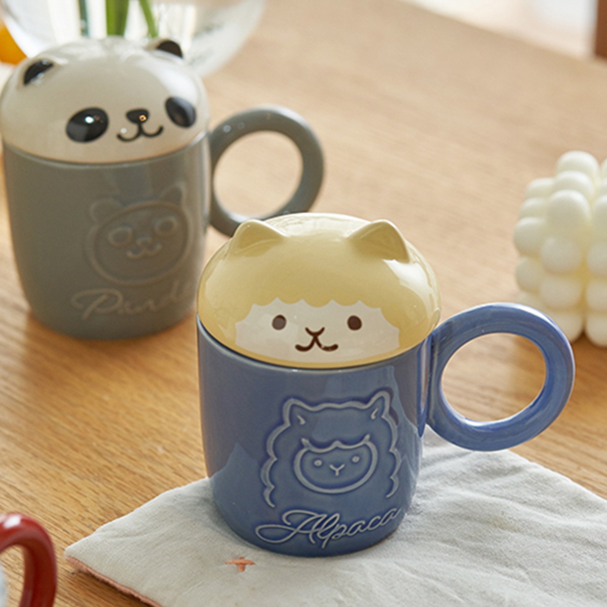 Original Cartoon Ceramic Mugs with Animal Lids Alpaca - Weee!