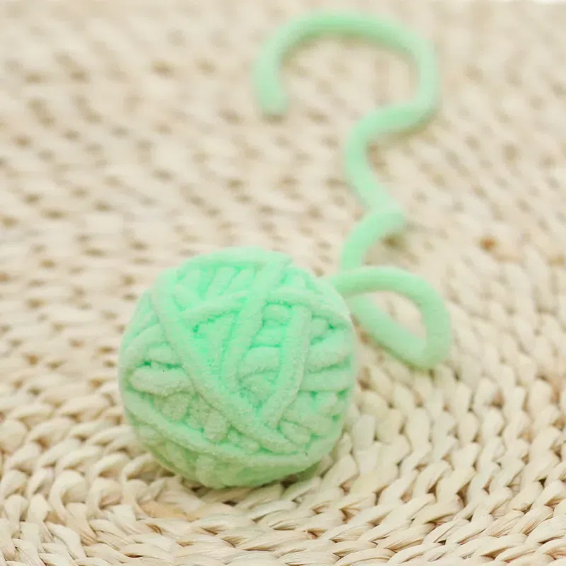 Dreamy Woolstring Ball (Green) Cat pet supplies 1 カウント