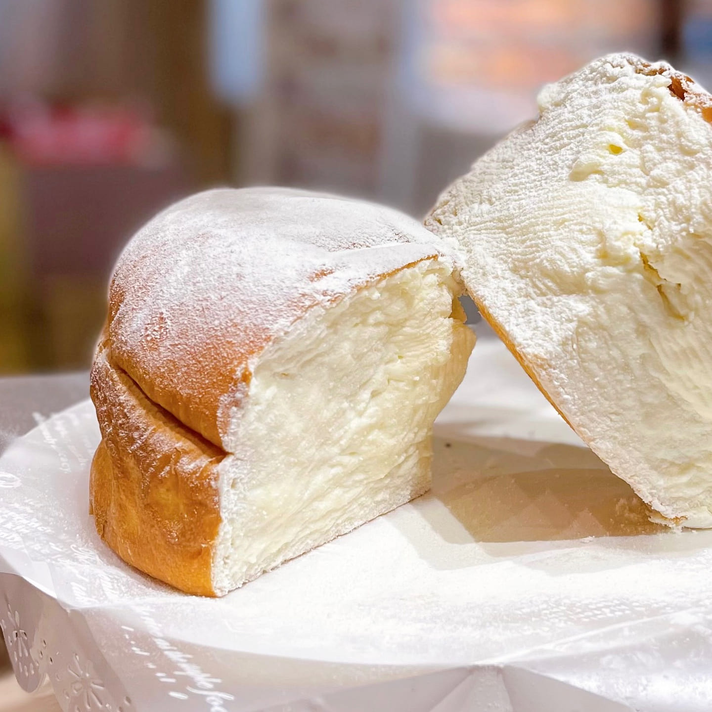 Hokkaido Cream Cheese Bun 1 count