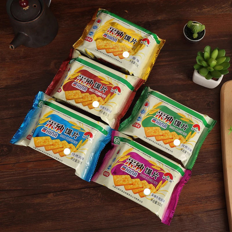 One 50g bag of assorted cookie and steamed bun sli 1 pack