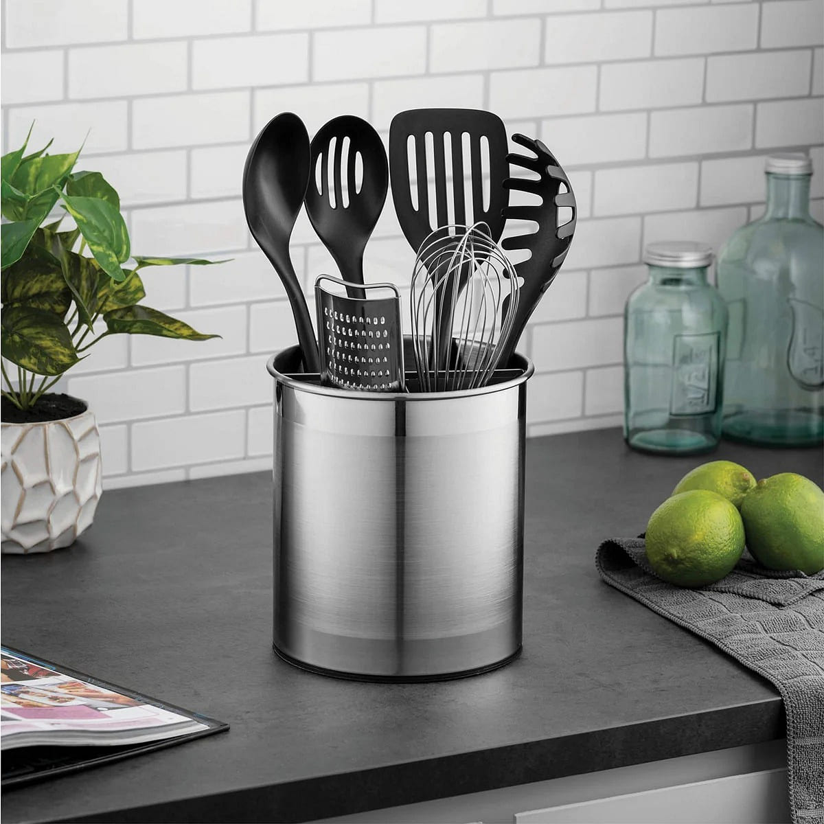 Rotating Utensil Caddy. 1 lb