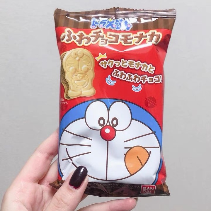 ももんがさん予約済 日本直送」バンダイ・ドラえもんふわチョコモナカ 3D モード 1枚入り