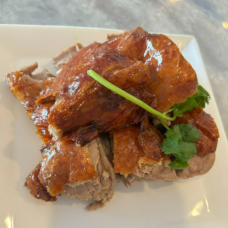 Signature Cantonese Roast Duck 400g