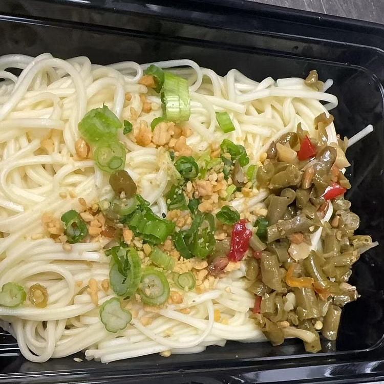 Spicy Stir-Noodle