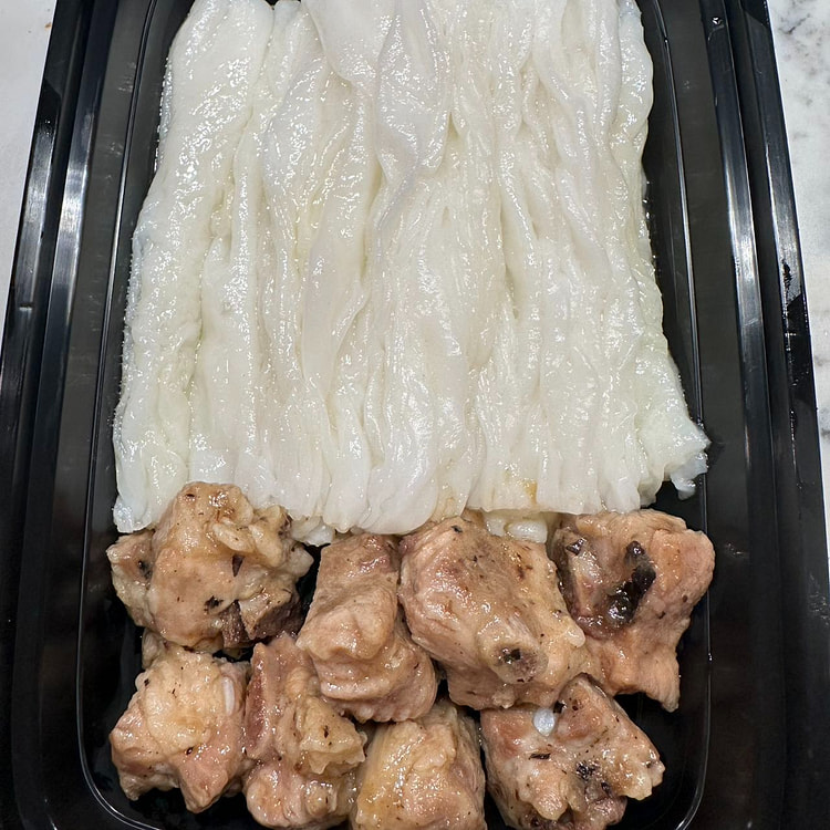 Rice noodle with pork 400 g