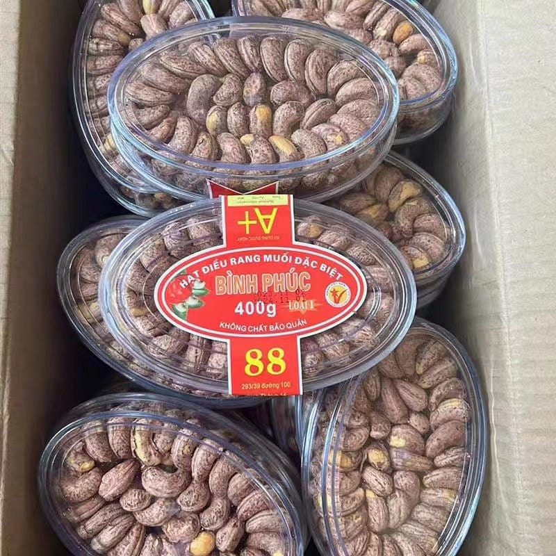 Vietnamese Jumbo Salted Cashew Nuts , Snacks 180 グラム