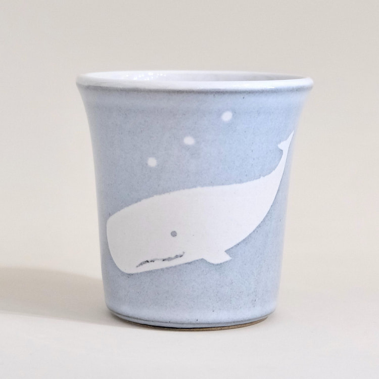 日本作家器 糸賀陶房330ml手握杯（礼盒装）鲸鱼