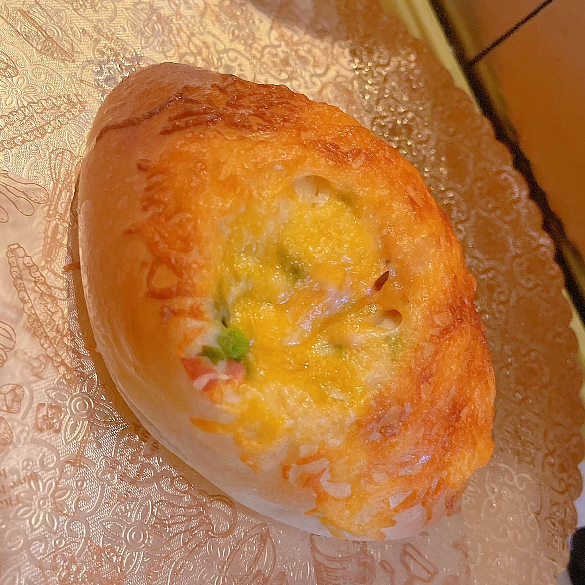 火腿葱花包 1 个 1 份