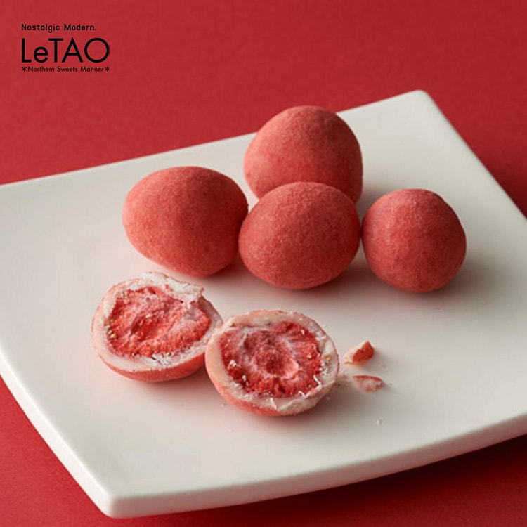 LeTao Strawberry Chocolate Sandwich 50g