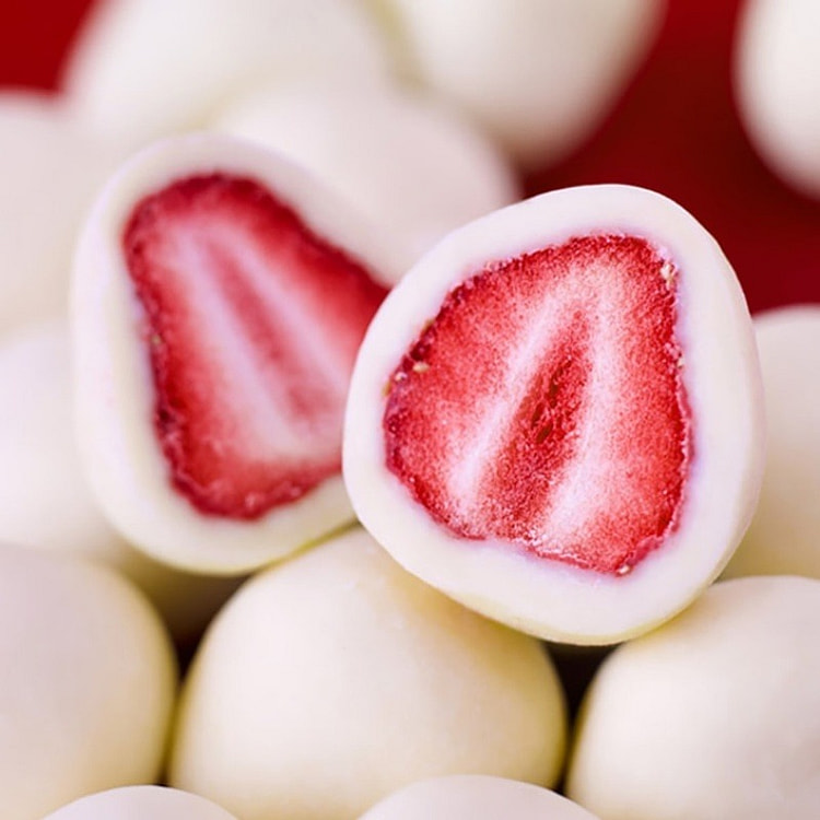 Kobe FRANTZ Strawberry Filled Truffle White Chocolate 90g