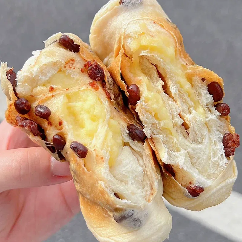 Red bean cheese bun cheese bread sandwich soft bread breakfast supper snack runny bread [cheese sandwich red bean bun * 10 pcs] 500 g