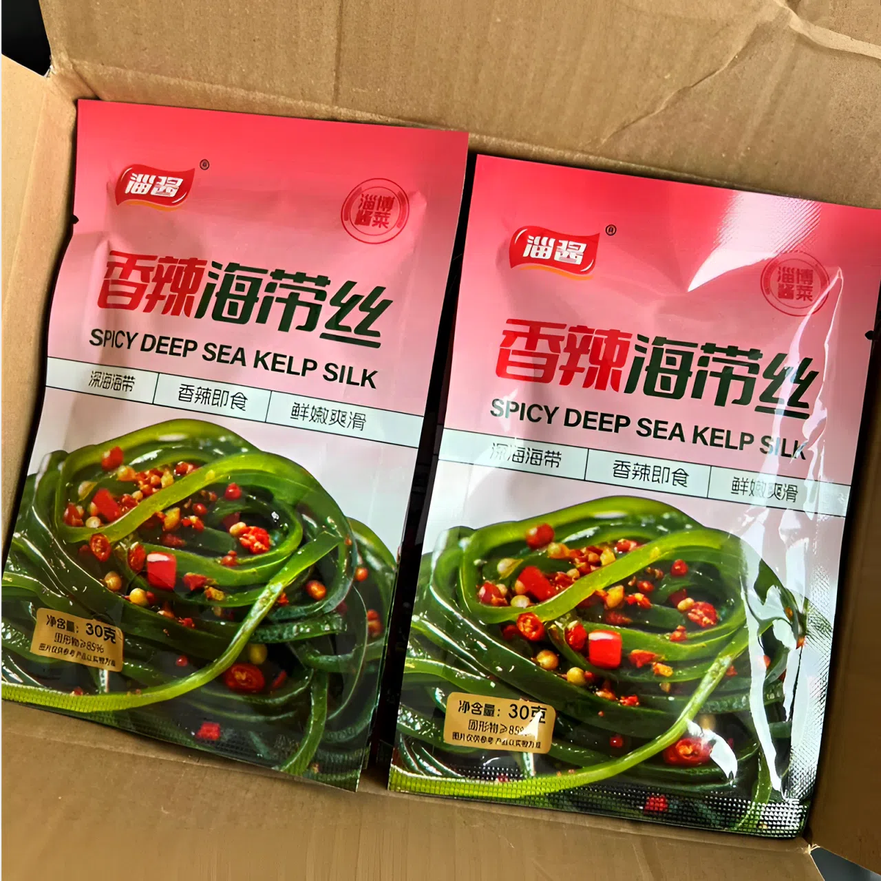 Spicy and Delicious Shredded Kelp *1 Bag 26 g