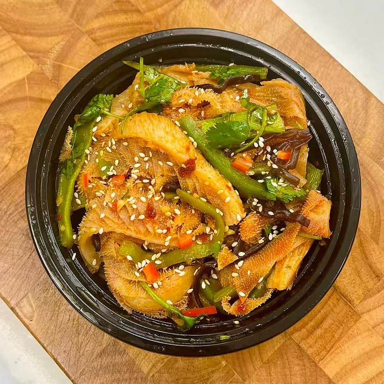 Double Crunch Salad 325g (Mild) 1 each
