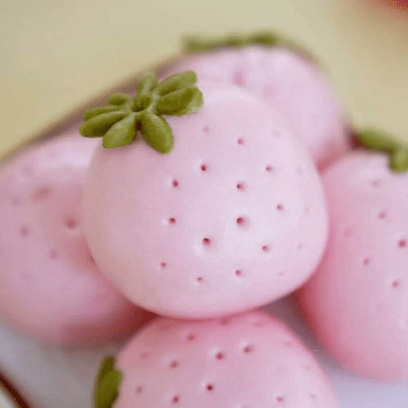 Sweetheart Strawberry Chocolate Bao 10.58 oz