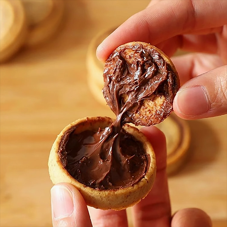 Hazelnut Chocolate Sandwich Cookies