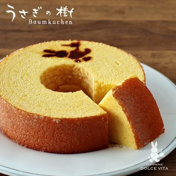Sapporo's renowned patisserie, Dolce Vita Usagi no Ki (Baumkuchen), 1 piece 1 hộp