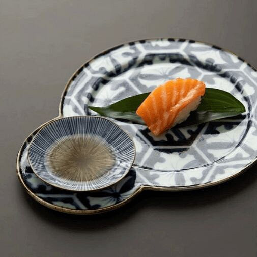 Arita Ware Ginkgo Leaves L Plate (Gift Box) 1 count