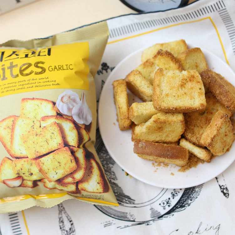 乐天韩国进口零食蒜香烤面包片70g1袋 70 克