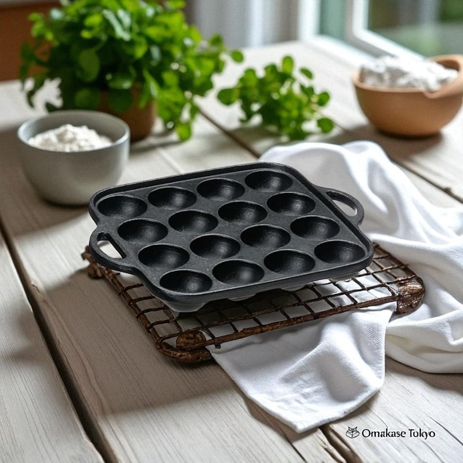 Ishigaki Iron Cast Takoyaki Grill-16 Holes 1310 g