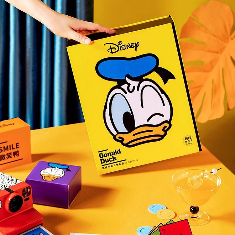 Disney Music Box Happy Star Mooncake Gift Box 480g 480 g