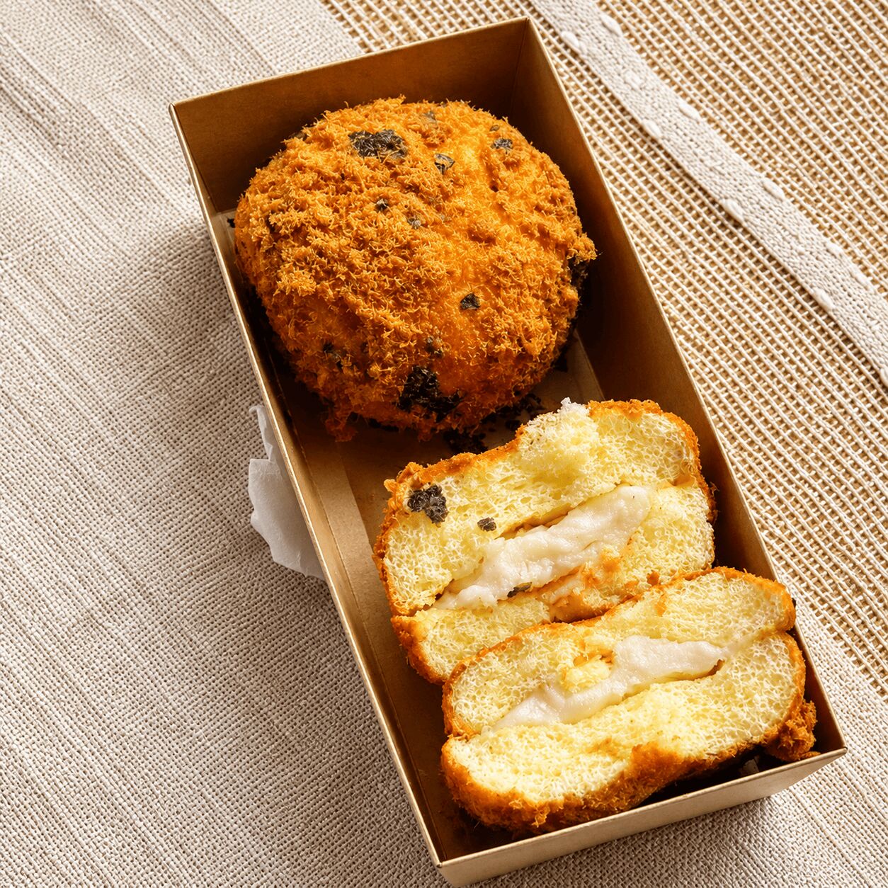 Pork floss cake 2pc 2 count - Weee!