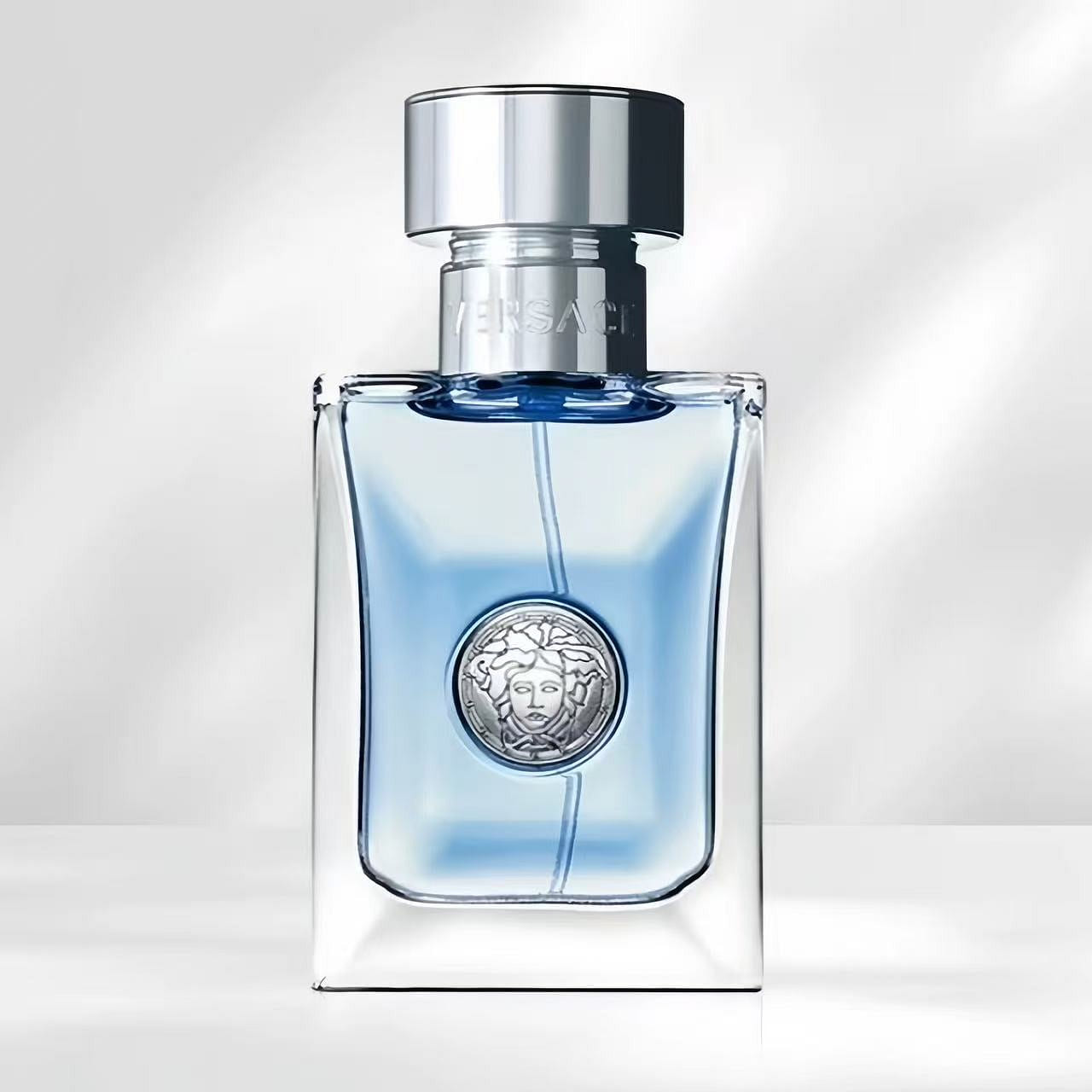 Versace Classic Men’s eau de toilette 1 bottle 50 ml