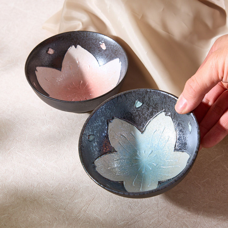 Hasami Ware Sakura Bowl Pair